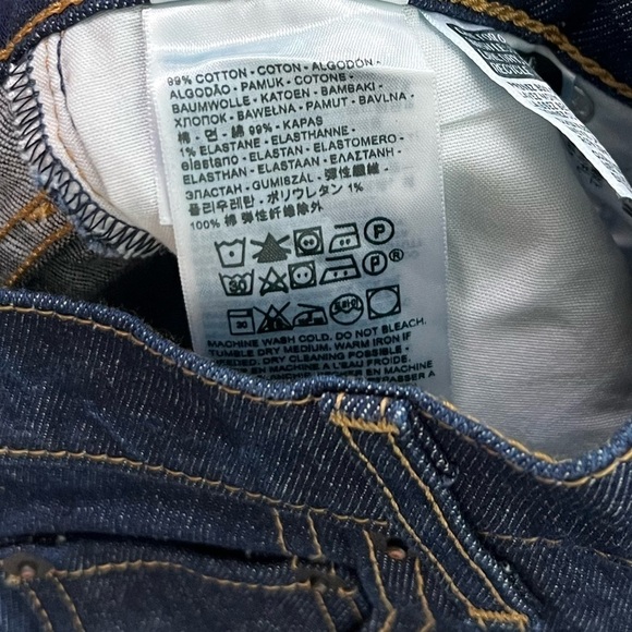 NWT Levi’s Ribcage High Rise Bootcut Jeans in High Key Dark Wash - Picture 14 of 14